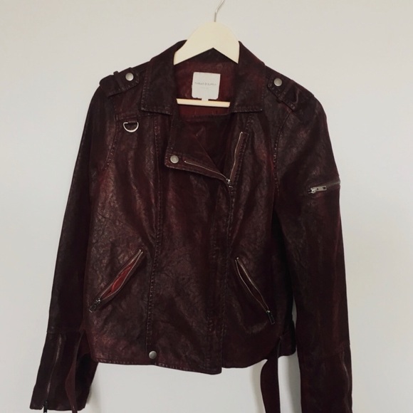 Maroon Moto Jacket🖤 - Picture 3 of 5
